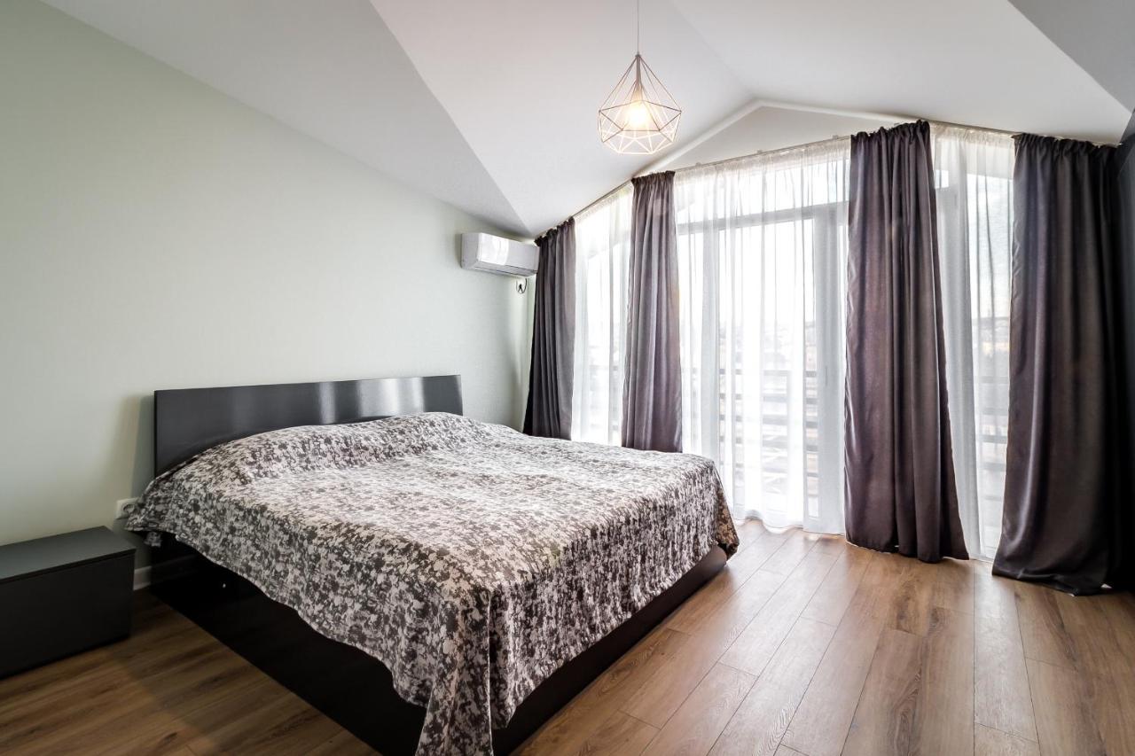 Modern Apartment In Old Tbilisi Zewnętrze zdjęcie