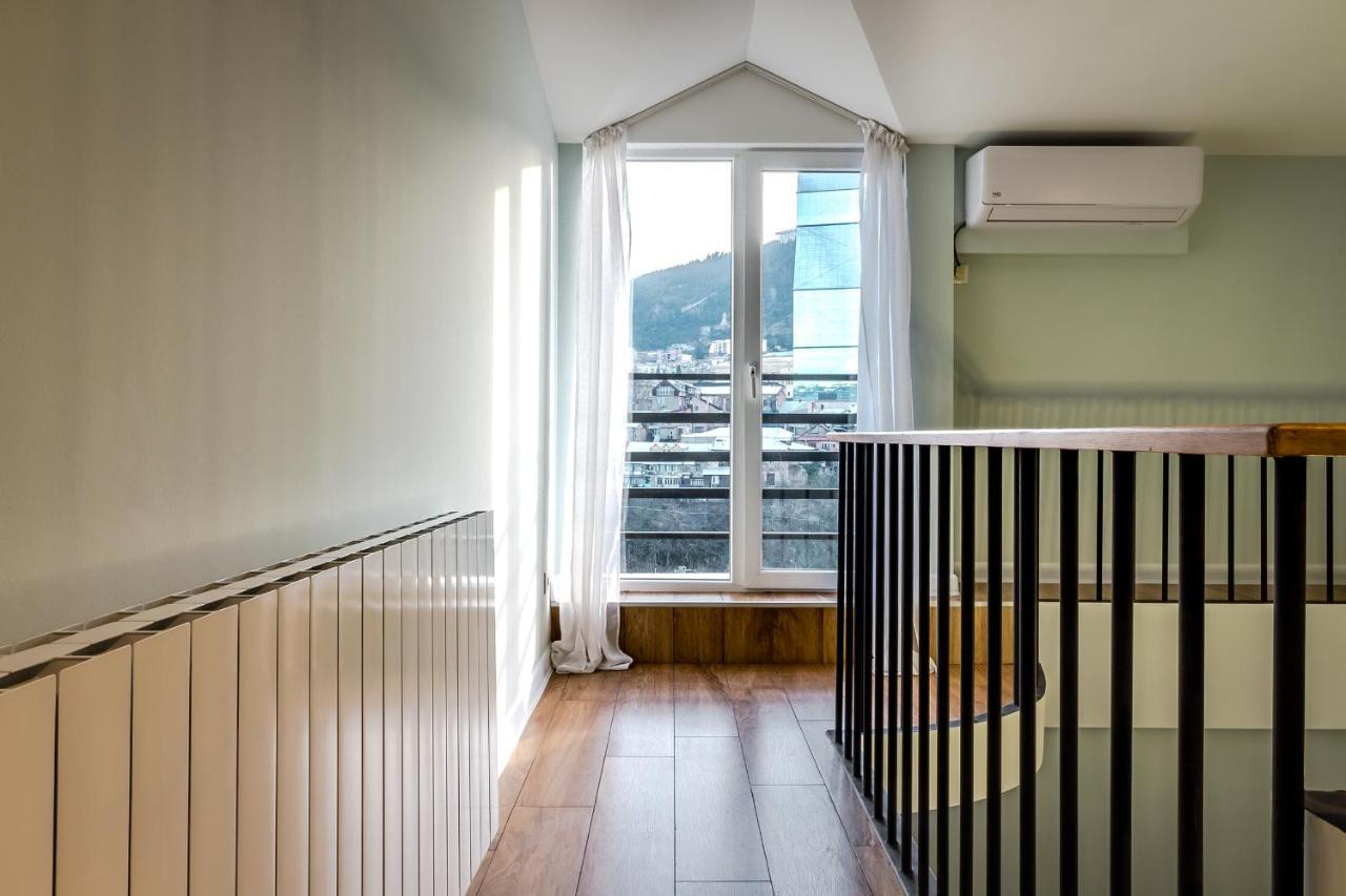Modern Apartment In Old Tbilisi Zewnętrze zdjęcie